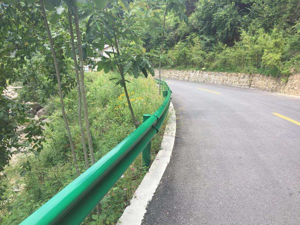 波形護欄介紹及系統原理