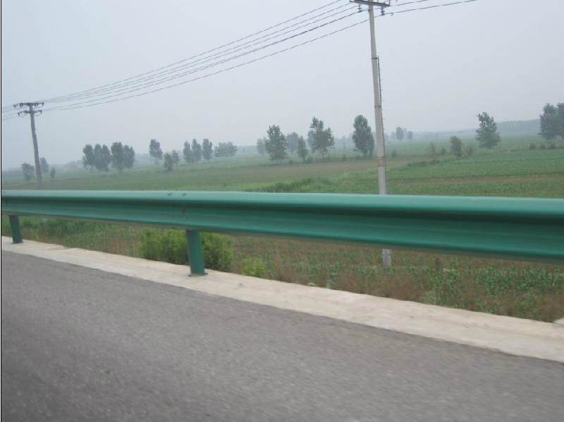 波形護欄生產廠家應該如何選擇？